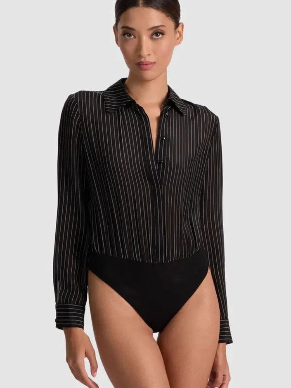 Alice + Olivia  Willa Black and White Pinstripe Pattern Silk Bodysuit SZ Medium